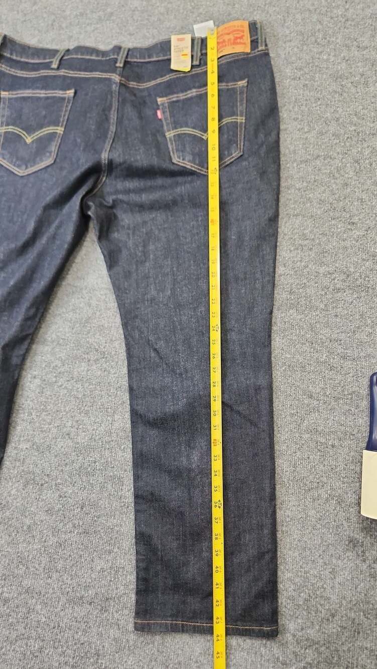 Levi's Men's 541 Athletic Taper Fit Jean Rigid 48W x 32L 045110342 - Picture 4 of 6